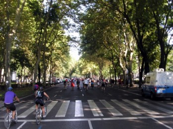 Resultado de imagen de ruta en bici paseo del prado